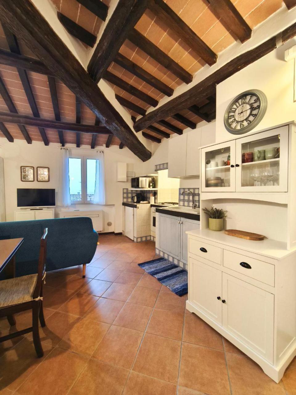 La Tana Del Priore Perugia Exterior foto